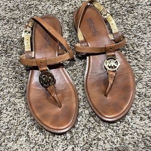 MICHAEL KORS flat sandals size 6.5 EUC